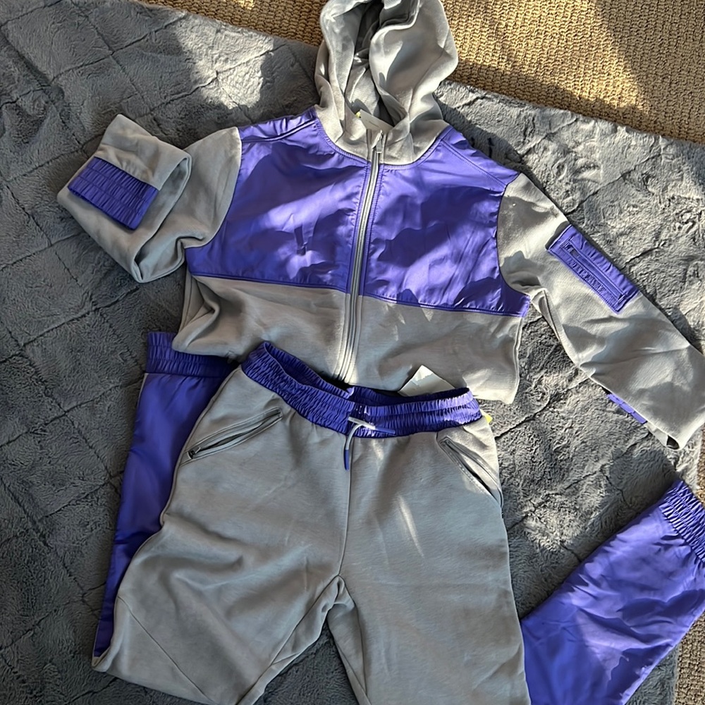 All in Motion kids Size XL 16 jogging suit
